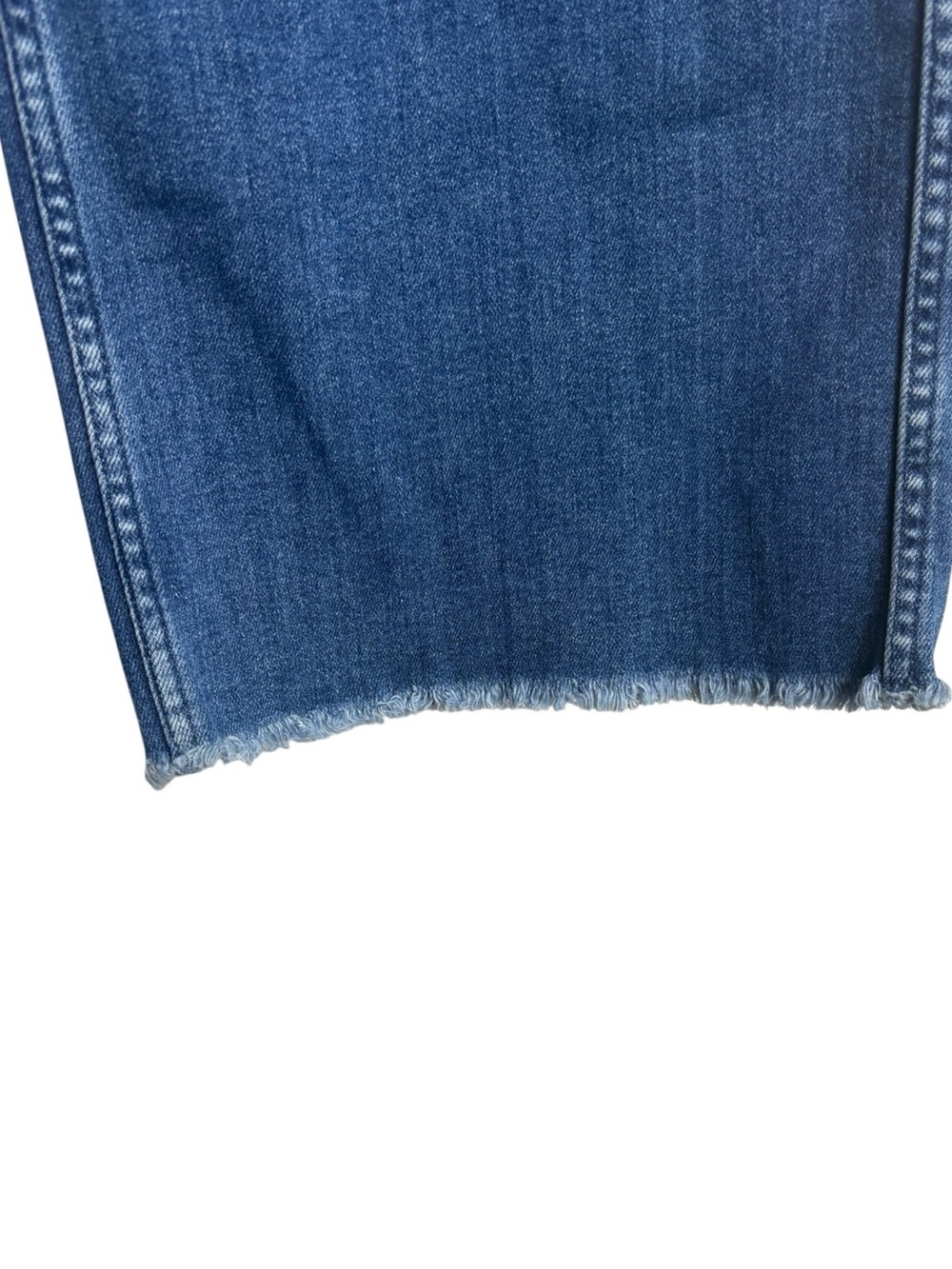 VINEYARD VINES High-Rise Straight Cropped Jeans in Medium Blue Size 32 — TRENDY! - Picture 8 of 12